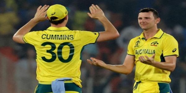 آر سی بی اورایس آر ایچ کو آئی پی ایل 2026 سے پہلے بڑا دھچکا ، ہیزل ووڈ اور کمنز ابتدائی میچوں سے ہوئے باہر