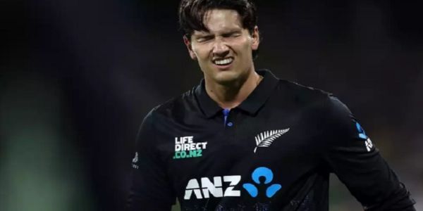 جنوبی افریقہ کے خلاف دوسرے ٹی20 سے بیون جیکبز باہر ہوئے، کور کے طور پر کٹینے کلارک شامل