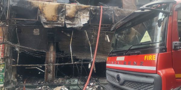 وزیر اعظم کا پالم آتشزدگی پر افسوس کا اظہار، مرنے والوں کے لواحقین کے لیے 2 لاکھ روپے معاوضے کا اعلان