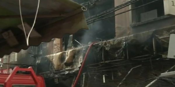 دہلی کے پالم کے رام چوک مارکیٹ میں آگ لگی، 7 افراد کی موت