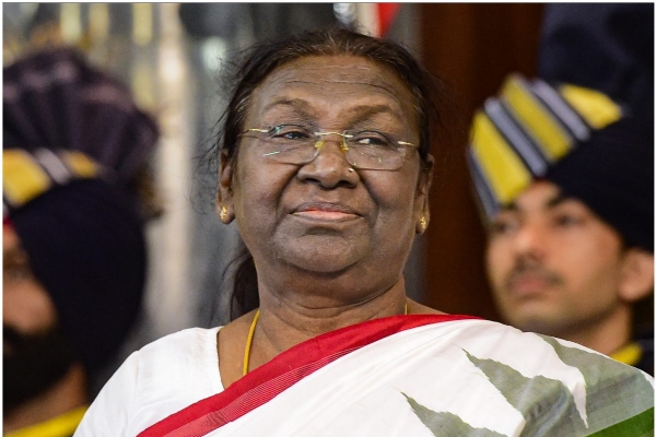 ہیلی کاپٹر سے متھرا جائیں گی صدر جمہوریہ دروپدی مرمو