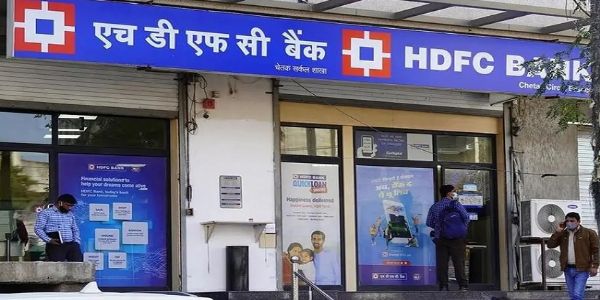 ایچ ڈی ایف سی بینک کے پارٹ ٹائم چیئرمین کے استعفیٰ سے شیئر میں نو فیصد کی کمی