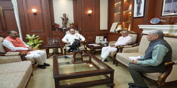 بی جےپی ریاستی صدر سنجےسراوگی نے گورنر سے ملاقات کی