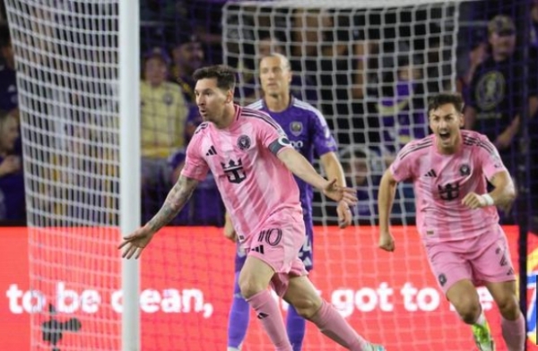 Sports-Football-Munir-Iran Sports-Football-Munir-Iran