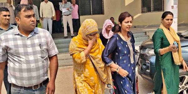 نالندہ میں خاتون پنچایت راج افسر رشوت لینے کے الزام میں گرفتار