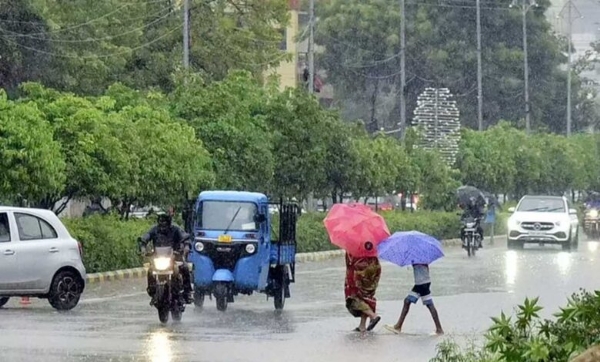 تلنگانہ میں مزید دو دن شدید بارش کا امکان، کئی اضلاع میں اورنج الرٹ جاری تلنگانہ میں مزید دو دن شدید بارش کا امکان، کئی اضلاع میں اورنج الرٹ جاری