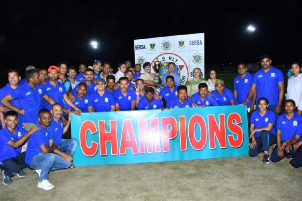 کھڑگ پور ریلوے میں انٹر ڈپارٹمنٹل اسپورٹس فیسٹیول کا اختتام ہوا کھڑگ پور ریلوے میں انٹر ڈپارٹمنٹل اسپورٹس فیسٹیول کا اختتام ہوا