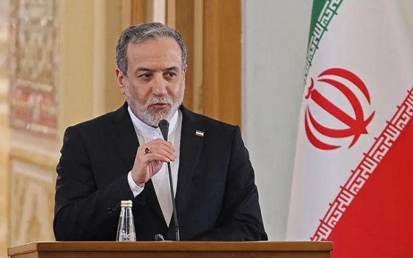 نطنز جوہری تنصیب کو فضائی حملے میں نشانہ بنایا گیا، ایران