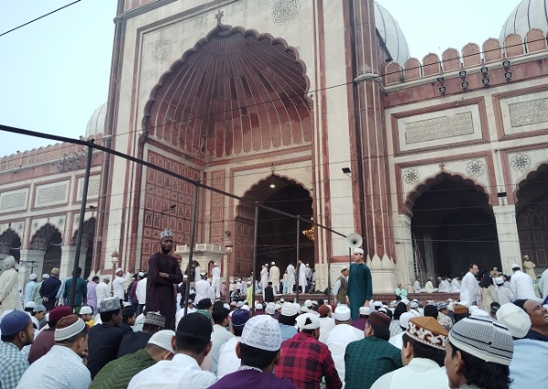 دارالحکومت دہلی اور این سی آر میں عیدالفطر پوری عقیدت و احترام کے ساتھ منائی گئی