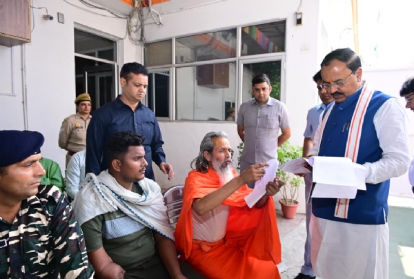 عوامی مسائل پر فوری کارروائی کی جائے، ذمہ داری کا تعین کرنے کی ہدایات: کیشو پرساد موریہ