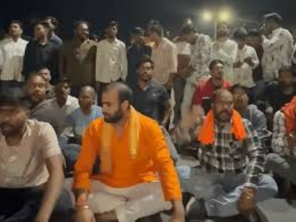 Bhopal-temple-cattle-remains-Hindu-organizations-b Bhopal-temple-cattle-remains-Hindu-organizations-b