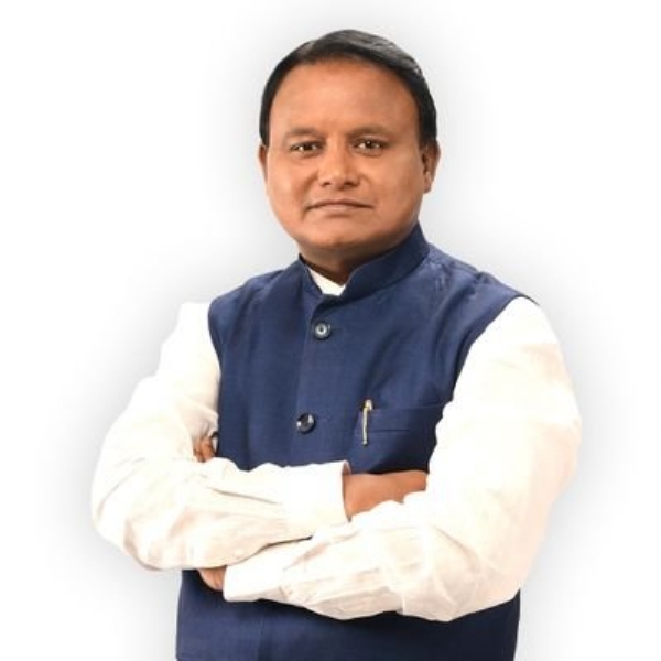 اڈیشہ میں سائبر کرائم کے معاملات میں اضافہ، 2025 میں اب تک 2,803 کیس درج ہوئے: وزیراعلیٰ