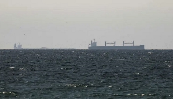 آبنائے ہرمز کھولنے کی کارروائی میں کئی ہفتے لگ سکتے ہیں : امریکی عہدے داران