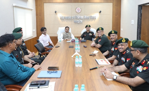 بھوپال میں مجوزہ آرمی ڈے کی تقریب ریاست کے لوگوں کو ہندوستانی فوج کی بھرپور روایت سے جوڑنے کا ایک موقع ہے: راجندر شکلا