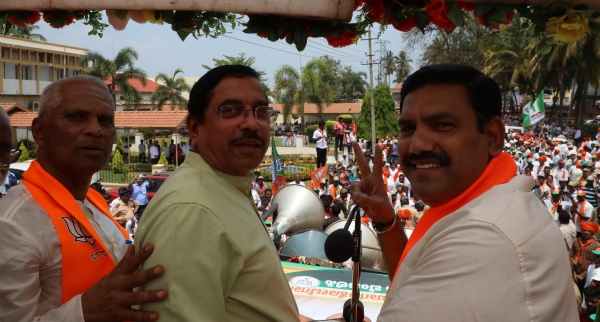 مغربی بنگال اور آسام میں بی جے پی کی جیت یقینی، تمل ناڈو میں بھی این ڈی اے اقتدار میں آئے گی: پرہلاد جوشی