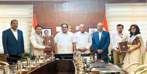 آندھرا پردیش اور اڈیشہ نے دیہی پینے کے پانی کی پائیدار فراہمی کو یقینی بنانے کے لیے مرکز کے ساتھ مفاہمت نامے پر دستخط کیے