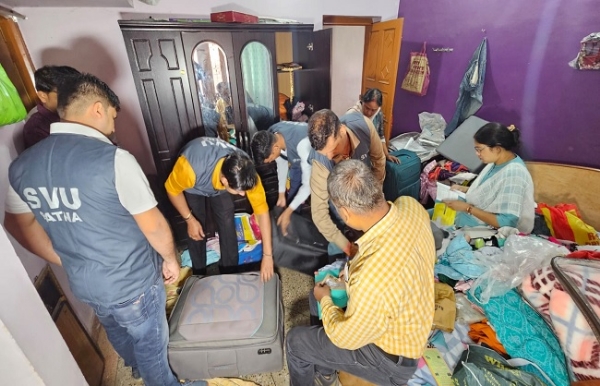 شیوہر ضلع کے ڈپٹی ڈیولپمنٹ کمشنر برجیش کمار کے گھر  سمیت دفتر پر  ایس وی یو کی چھاپہ ماری