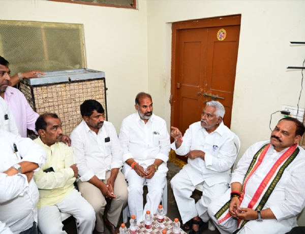 تلنگانہ: کانگریس کے سینئر لیڈر ٹی جیون ریڈی نے استعفیٰ دیا