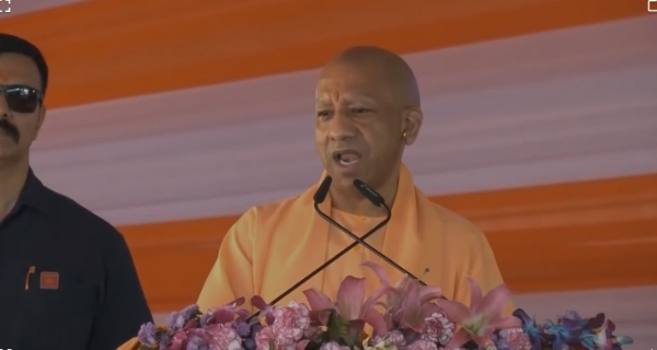 وزیر اعلیٰ یوگی کی جانب سے بہرائچ میں 136 خاندانوں کو نئے گھر کا تحفہ