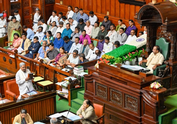 کرناٹک کی مالی حالت قابو میں ، لیکن مرکزکی پالیسیوں سے چیلنجز میں اضافہ: سدار میا