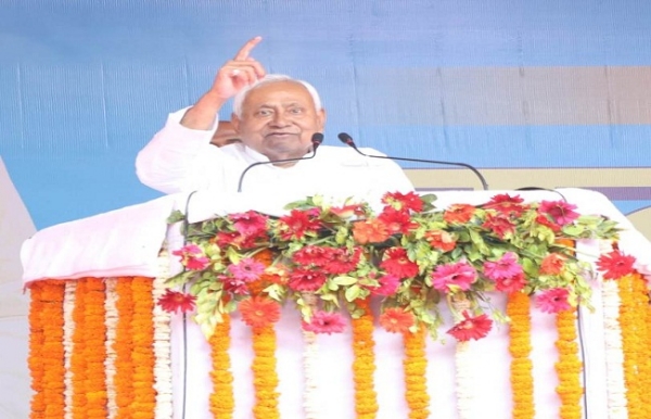 وزیر اعلیٰ نے سمردھی یاترا کے تحت بھوجپور میں منعقدجن سموادپروگرام میں شامل ہوئے