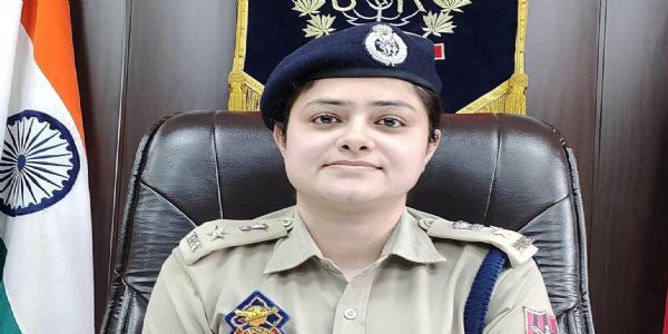 ایس ایس پی کٹھوعہ نے سرحری علاقوں کا دورہ کیا۔