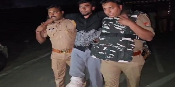 پولیس اور لٹیروںمیں تصادم، دو گرفتار