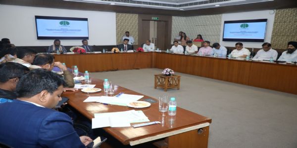 سری لنکا کے وفد نے این ڈی ایم سی کا دورہ کیا، مختلف شہریوں پر مبنی خدمات کا جائزہ لیا