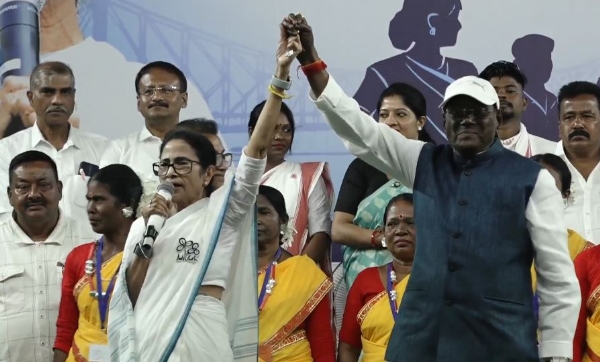 ممتا بنرجی نے ووٹر لسٹ میں بے ضابطگیوں پر خبردار کیا، بی جے پی کو نشانہ بنایا