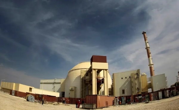 ایران کے خلاف فوجی کارروائیوں میں شدت، بوشہر ایٹمی پلانٹ کے قریب گولہ باری