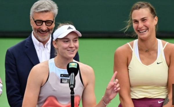 ورلڈ نمبر 1 آرینا سبالینکا اور دنیا کی نمبر 2 کھلاڑی ایلینا ریباکینا