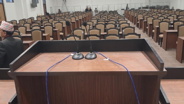 نیپال کے نو منتخب ارکان پارلیمنٹ کی حلف برداری کی تقریب آج