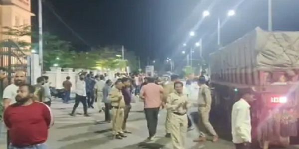 ایم پی کے ساگر ضلع میں دیر رات دو سڑک حادثوں میں پانچ نوجوانوں کی موت