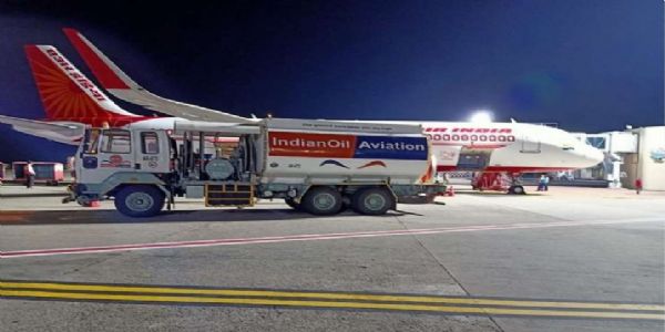 عالمی مارکیٹ میں آسمان کو چھو رہی ہیں جیٹ فیول کی قیمتیں، ہوائی سفر متاثر ہونے کا خدشہ