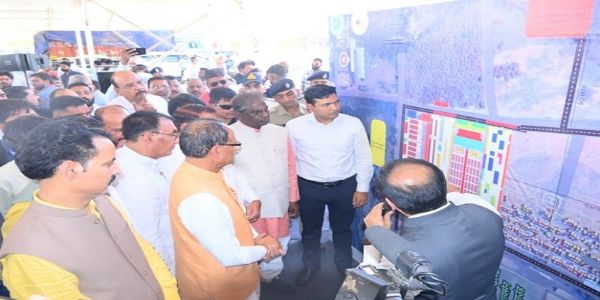 زرعی میلہ کھیتی کو منافع بخش کاروبار بنانے، کسانوں کی آمدنی بڑھانے کی بڑی کوشش ہے: شیوراج سنگھ