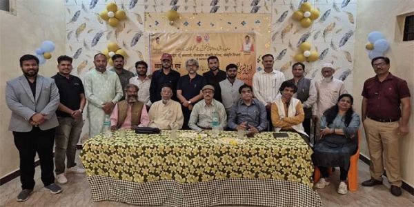 مدھیہ پردیش اردو اکیڈمی کے زیر اہتمام راج گڑھ میں سلسلہ کے تحت ادبی و شعری نشست منعقد