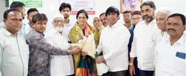 ڈاکٹر کویتا ریڈی کو اعزاز و تہنیت پیش