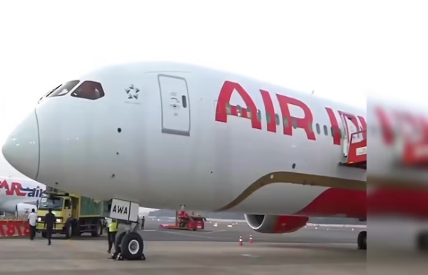 Air-Indias-London-flight-returned-Delhi Air-Indias-London-flight-returned-Delhi