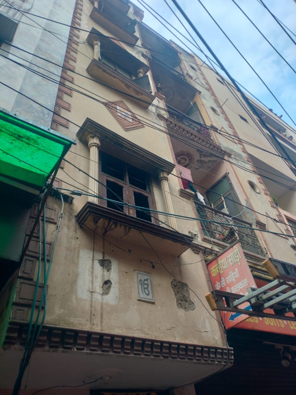 دہلی کے تری نگر میں مکان میں آتشزدگی، چھ افراد زخمی شارٹ سرکٹ کا شبہ