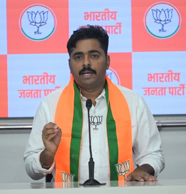 Politics-Maha-Raut-Congress-Sp