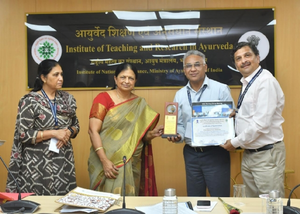 فامکاکولوجی