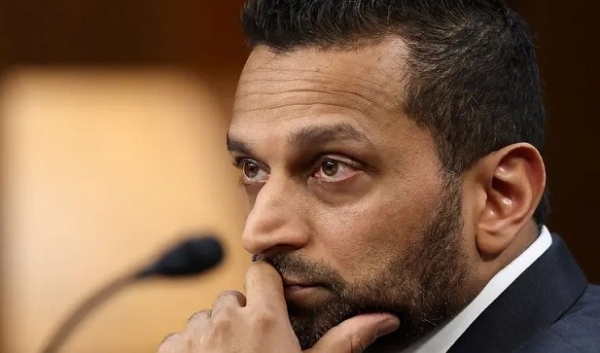 ایران سے وابستہ گروپ کا ایف بی آئی کے ڈائریکٹر کا ای میل اکاونٹ ہیک کرنے کا دعویٰ ایران سے وابستہ گروپ کا ایف بی آئی کے ڈائریکٹر کا ای میل اکاونٹ ہیک کرنے کا دعویٰ