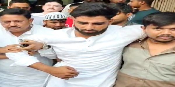 فلک نما پولیس اسٹیشن میں نوجوان کوشدید زد و کوب کرنے کا الزام، نوجوان بیہوش