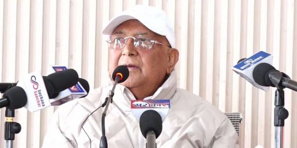 نیپال کے سابق وزیراعظم اولی اور سابق وزیر داخلہ رمیش لیکھک گرفتار