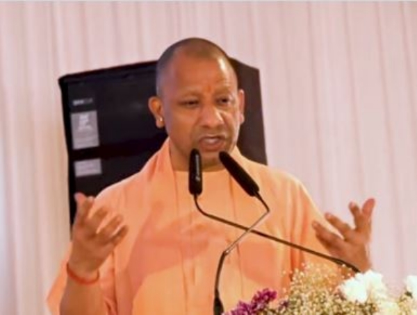 وزیر اعلی یوگی آنگن واڑی کارکنوں کو دیں گے تحفہ وزیر اعلی یوگی آنگن واڑی کارکنوں کو دیں گے تحفہ