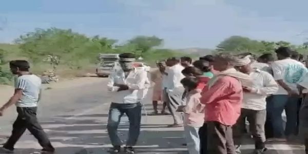 دو موٹر سائیکلوں کے درمیان تصادم میں تین نوجوان جاں بحق، ایک شدید زخمی