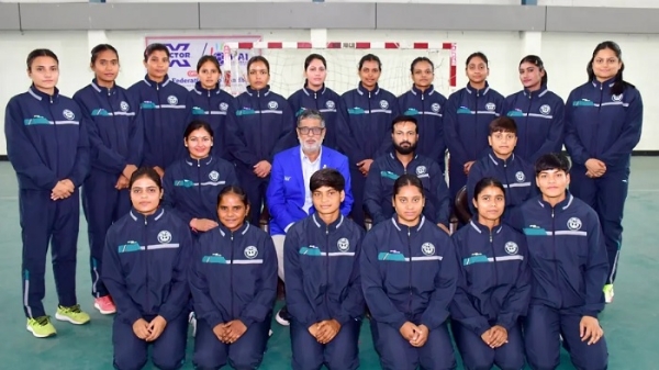 خوشبو کماری کے ہاتھوں یوپی ٹیم کی کمان ، کھلاڑی 54 ویں نیشنل سینئر ویمنز ہینڈ بال چمپئن شپ میں اپنی طاقت کا مظاہرہ کرنے کے لیے تیار