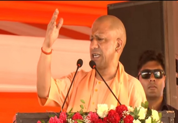 UP-YOGI-GOVT-REVENUE-COLLECT