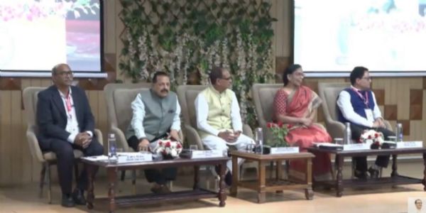 زرعی باقیات سے سڑکیں بنانے کے لیے سی ایس آئی آر نے بائیو بٹومین ٹیکنالوجی منتقل کیا۔