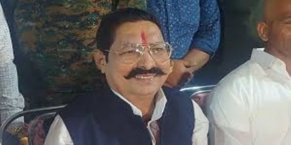 مکامہ ایم ایل اے اننت سنگھ کے گاؤں میں فائرنگ